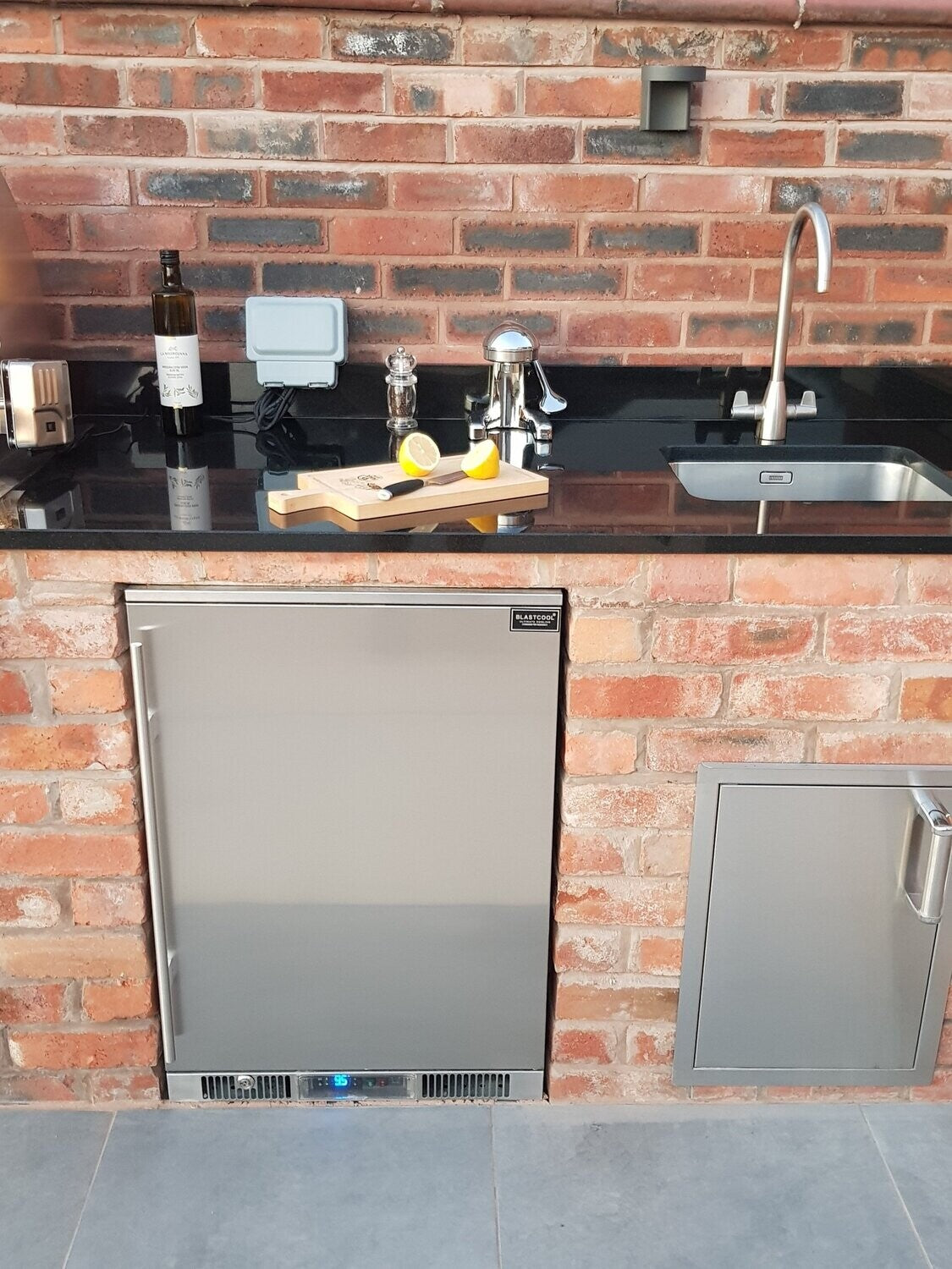 Blastcool XP1  Outdoor Cooler