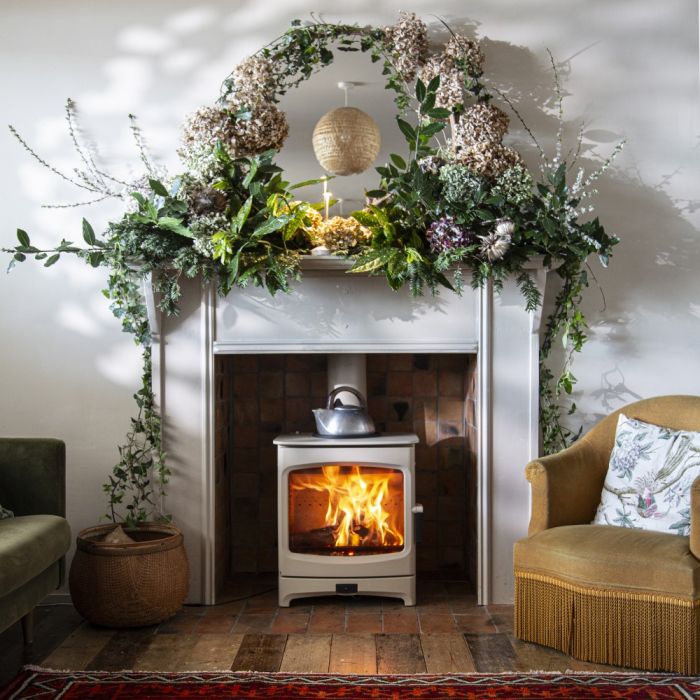 Charnwood Aire 700