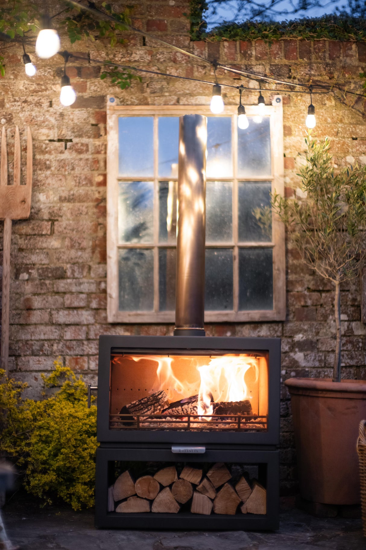 Chesney Outdoor Wood Burner