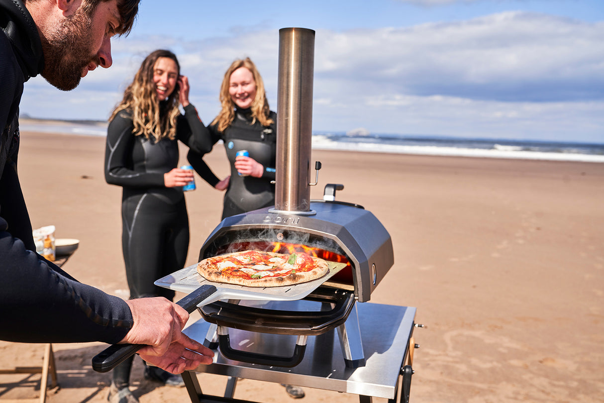 Ooni Karu 2 Pizza Oven