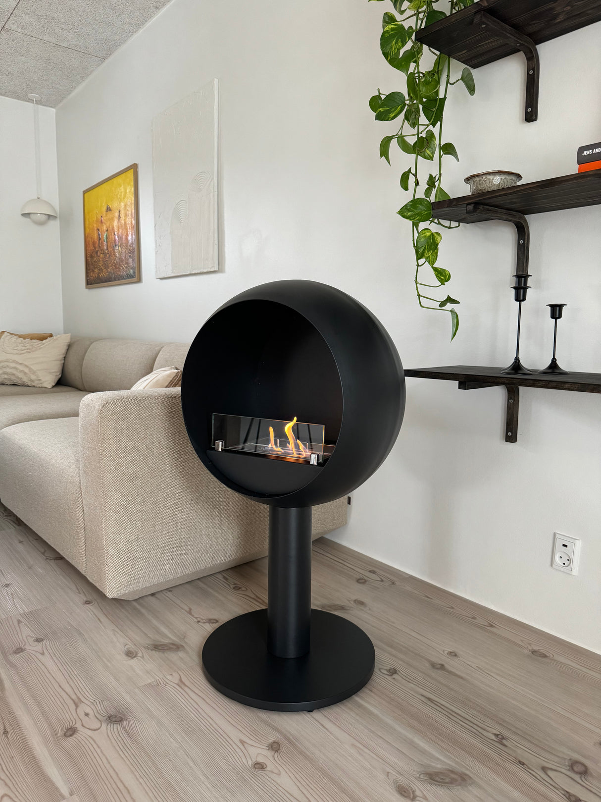 Scandiflame Edmonton Freestanding