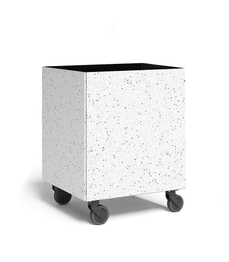 Vlaze Adapt Planter