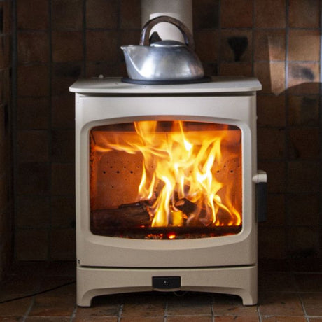 Charnwood Aire 700